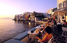 The social side of Mykonos